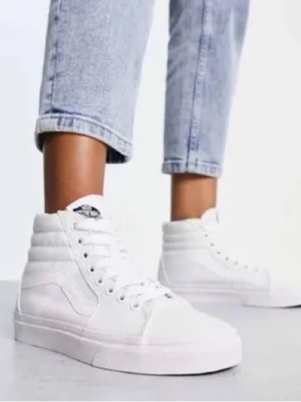 Vans Sk8-Hi high-top sneakers with a canvas upper and white laces unisex W6.5 M5
